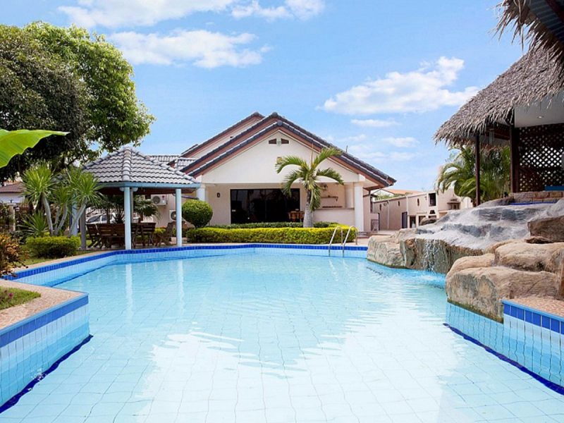 Pattaya & Bangkok Super Premium